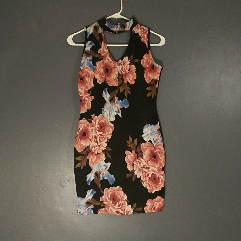 Short floral dress